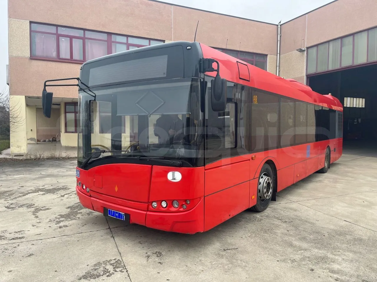 Solaris Urbino 12 - Euro6 - 240kW - 12mt - 3/4 front left
