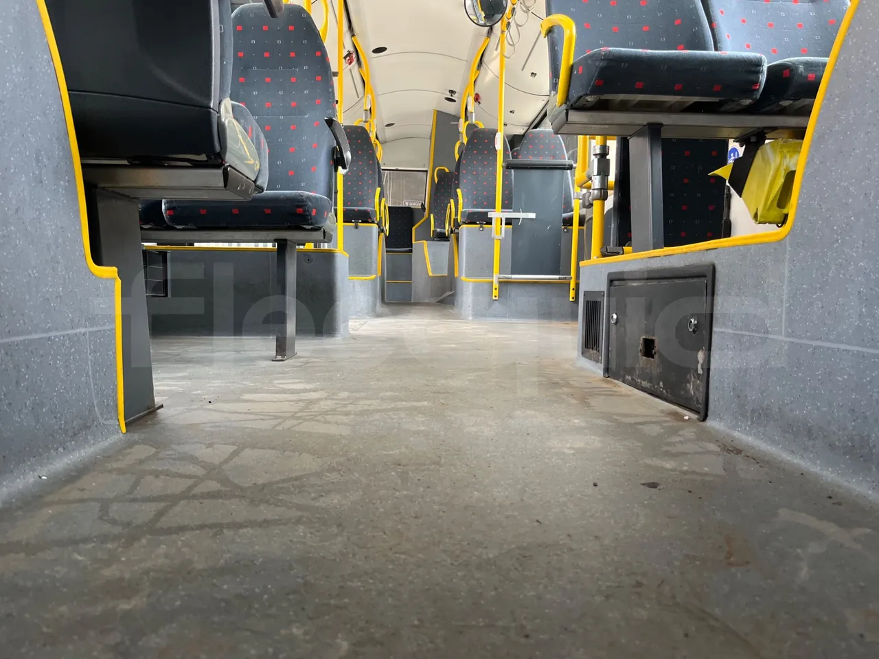 Solaris Urbino 12 - Euro6 - 240kW - 12mt - seat brackets photo