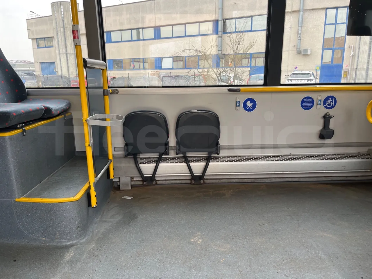 Solaris Urbino 12 - Euro6 - 240kW - 12mt - folding seat photo