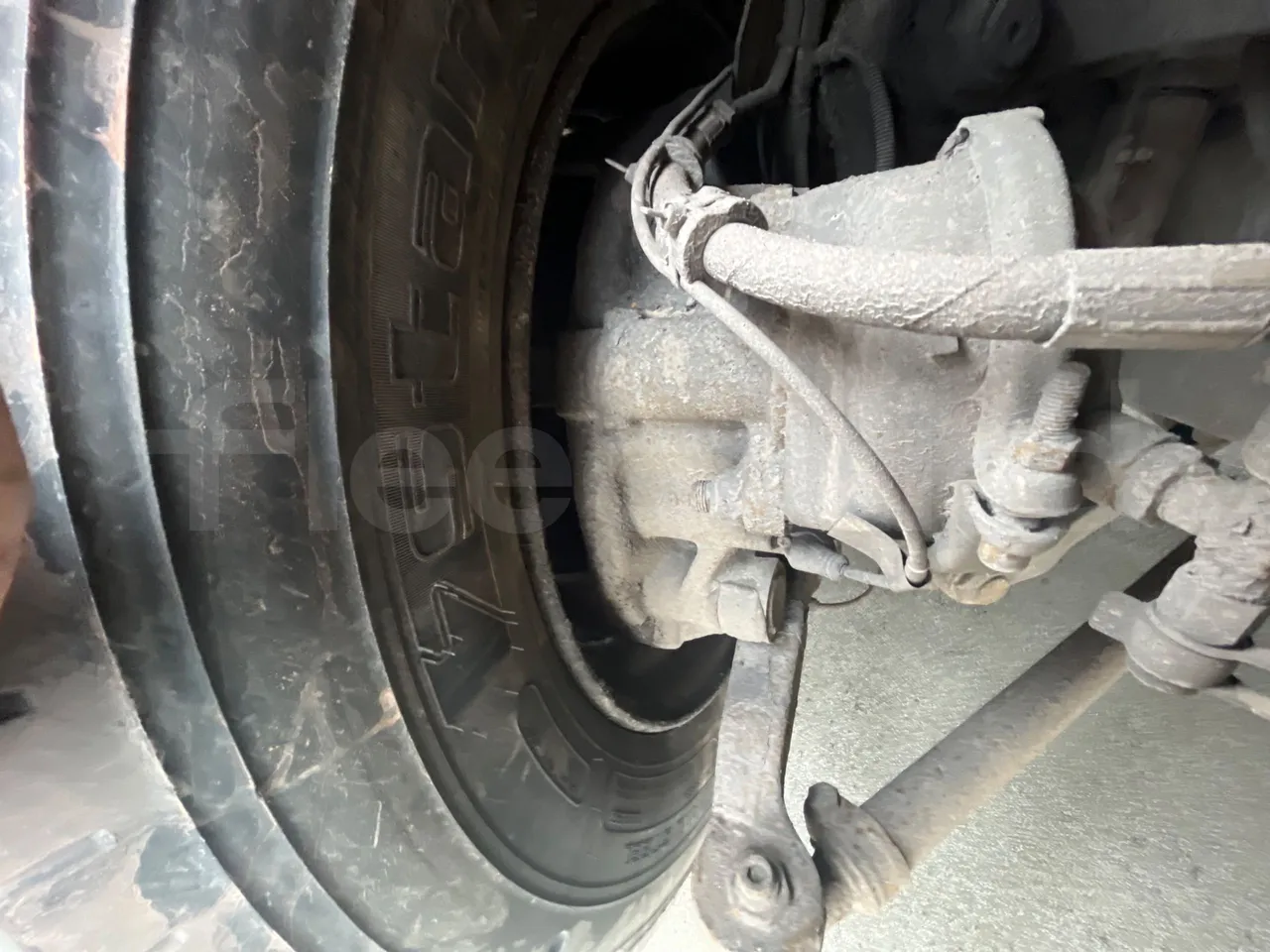 Solaris Urbino 12 - Euro6 - 240kW - 12mt - front brake calipers right