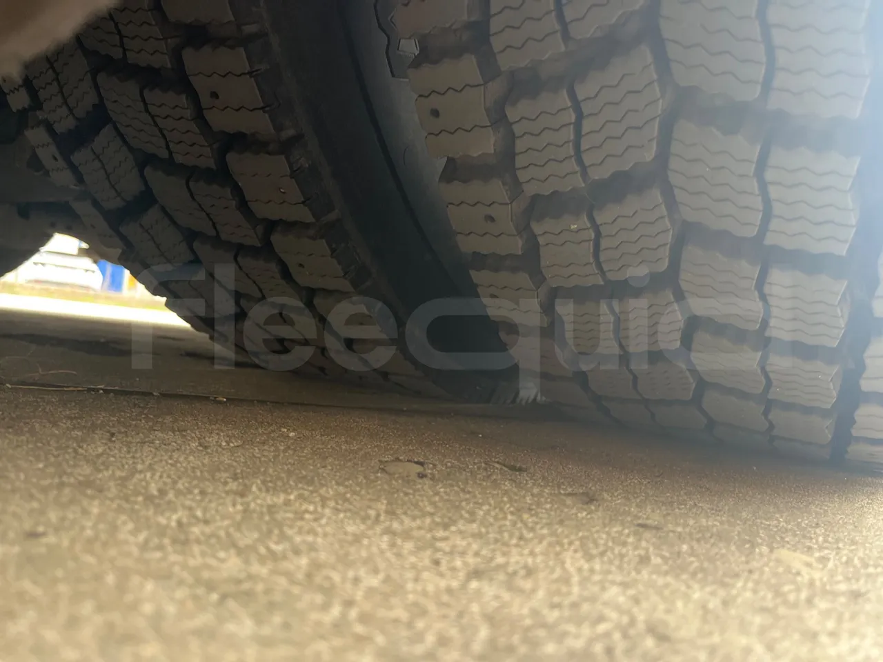 Solaris Urbino 12 - Euro6 - 240kW - 12mt - tread condition front tires left