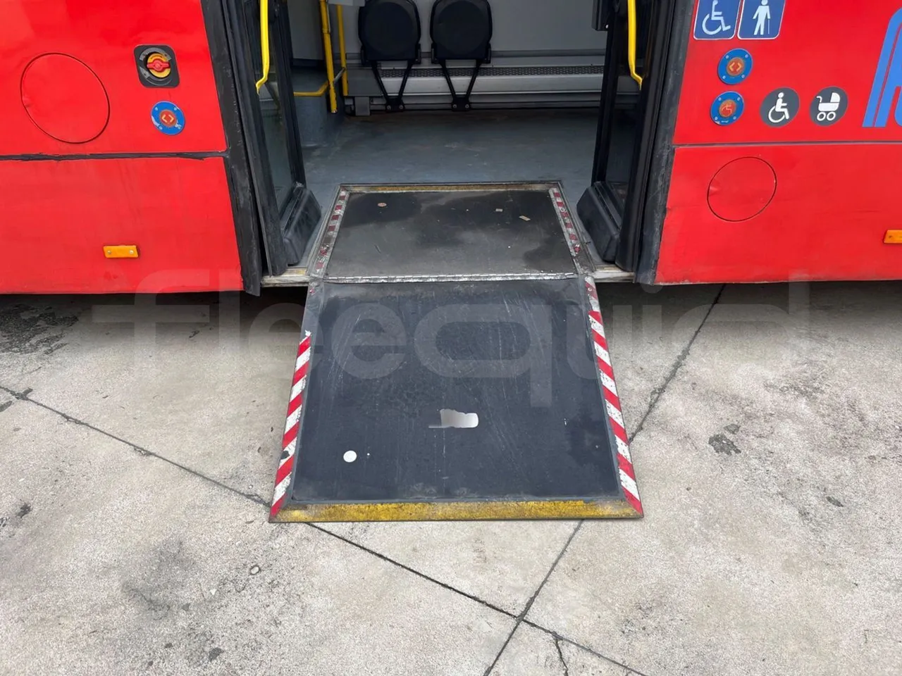 Solaris Urbino 12 - Euro6 - 240kW - 12mt - platform open photo