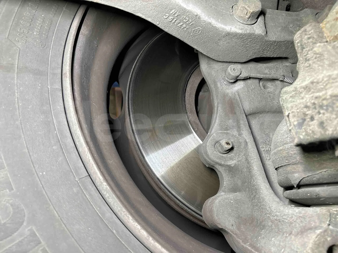 Irisbus Arway SFR160 - Euro5 - 280kW - 11.990mt - front discs left