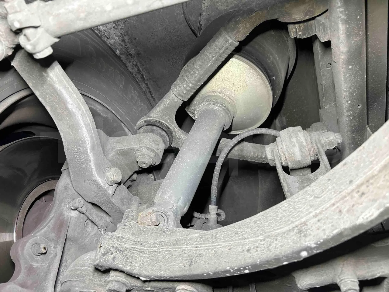 Irisbus Arway SFR160 - Euro5 - 280kW - 11.990mt - front shock absorbers left