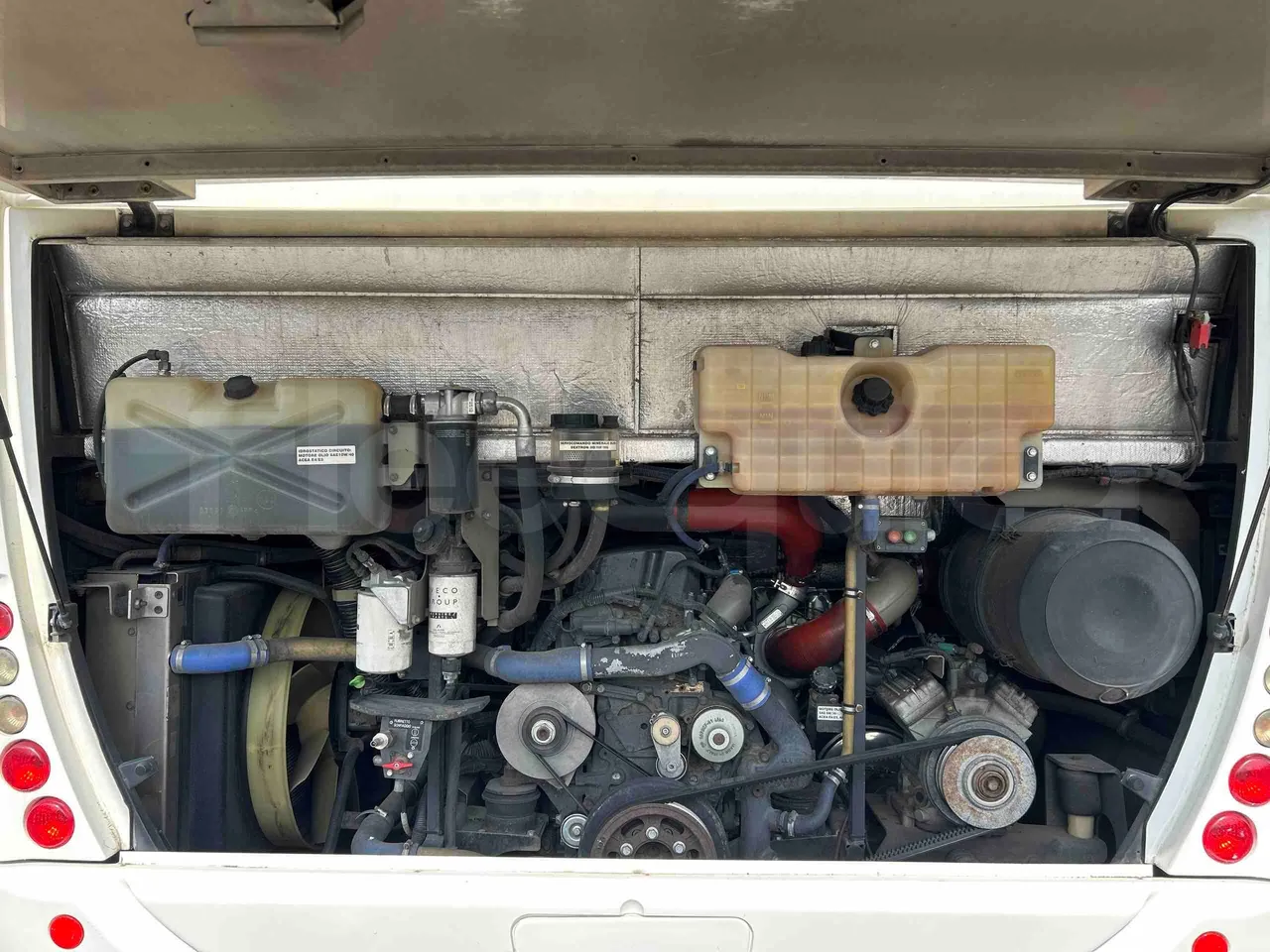 Irisbus Arway SFR160 - Euro5 - 280kW - 11.990mt - rear hatch open