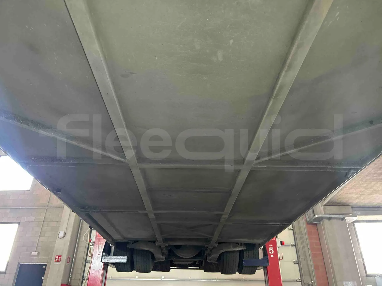 Irisbus Arway SFR160 - Euro5 - 280kW - 11.990mt - central undercarriage photo