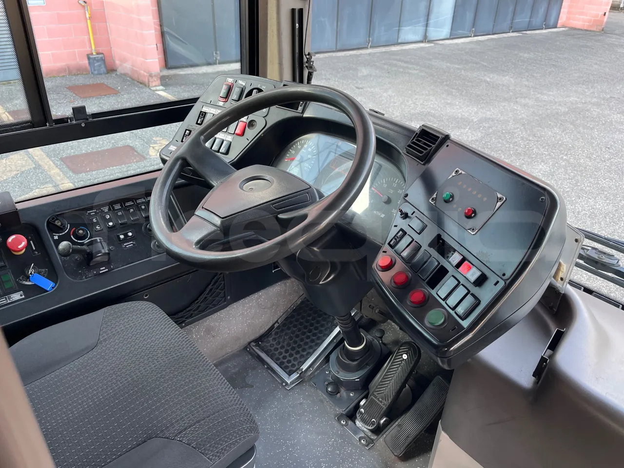 Irisbus Citelis PS09D1 PS09D1-98  - Euro5 - 213kW - 11.990mt - buttons panels on