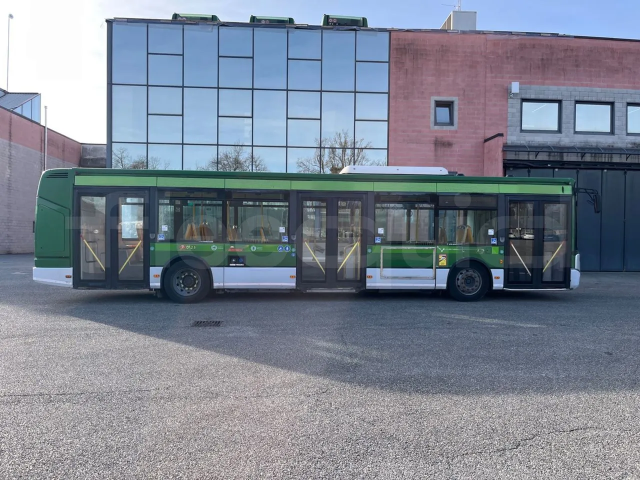 Irisbus Citelis PS09D1 PS09D1-98  - Euro5 - 213kW - 11.990mt - right side doors closed