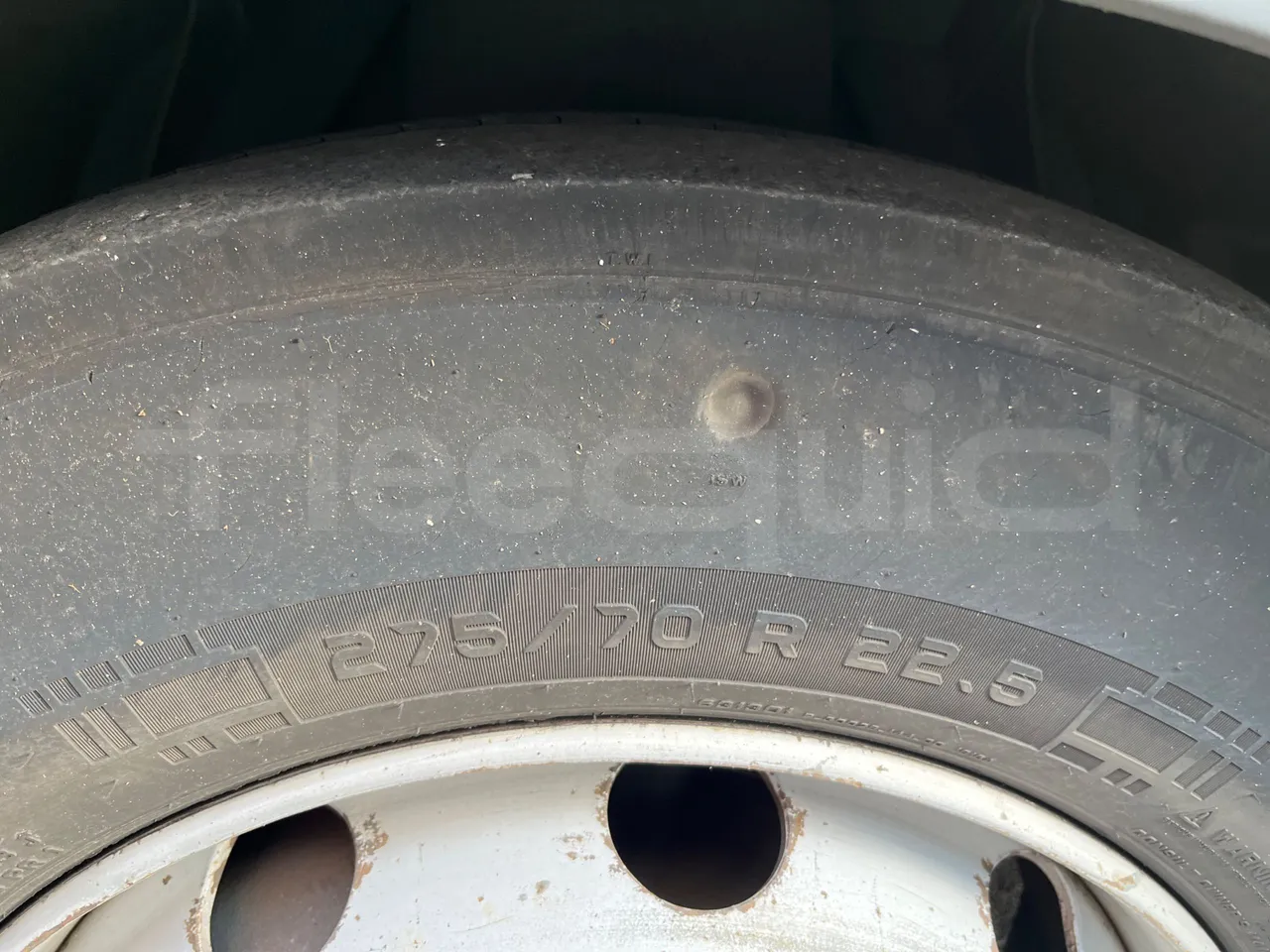 Irisbus Citelis PS09D1 PS09D1-98  - Euro5 - 213kW - 11.990mt - front left tire measurements