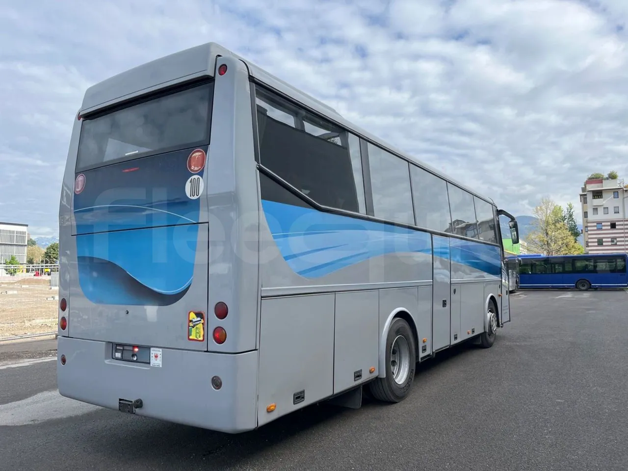 Bova B V Futura FHD FHD - Euro5 - 266kW -10.455mt - 3/4 right rear doors closed