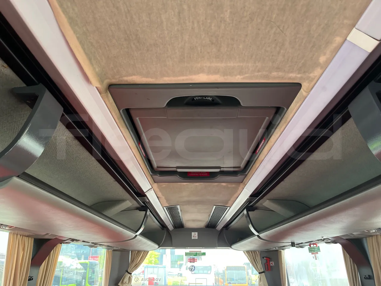 Bova B V Futura FHD FHD - Euro5 - 266kW -10.455mt - roof hatch 1