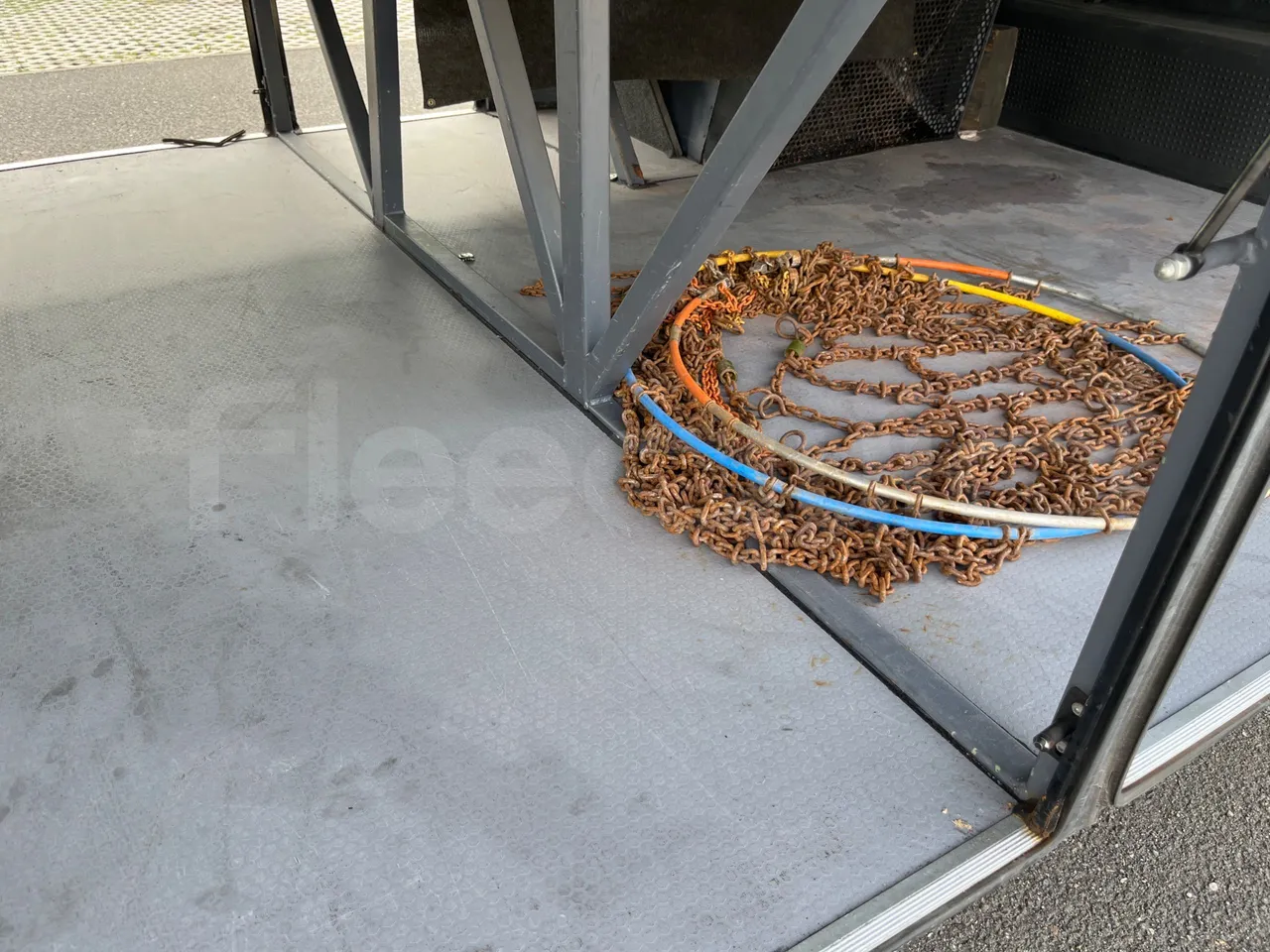 Bova B V Futura FHD FHD - Euro5 - 266kW -10.455mt - under carpet photo