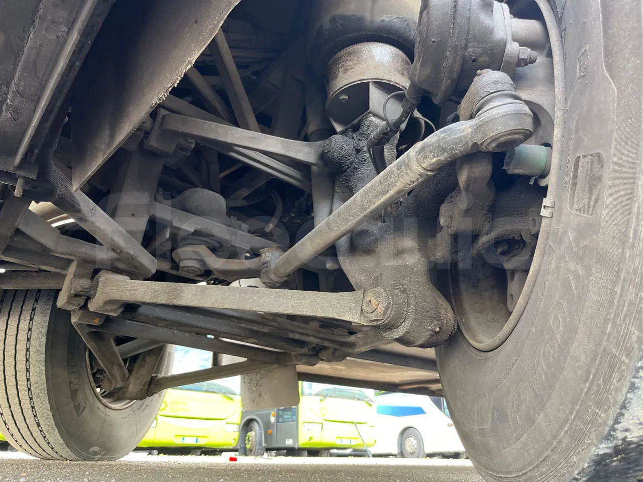 Bova B V Futura FHD FHD - Euro5 - 266kW -10.455mt - front axle left side