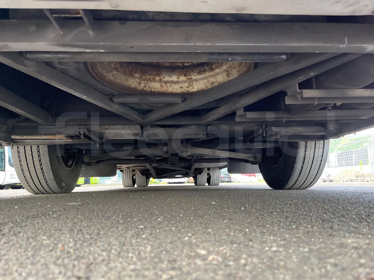 Bova B V Futura FHD FHD - Euro5 - 266kW -10.455mt - front undercarriage from front