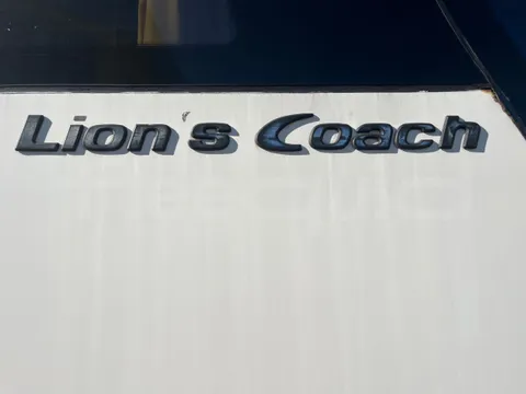 Man Lion's Coach AG R07 - EUR3 - 301kW - 12m -  D2866 LOH34 - Image