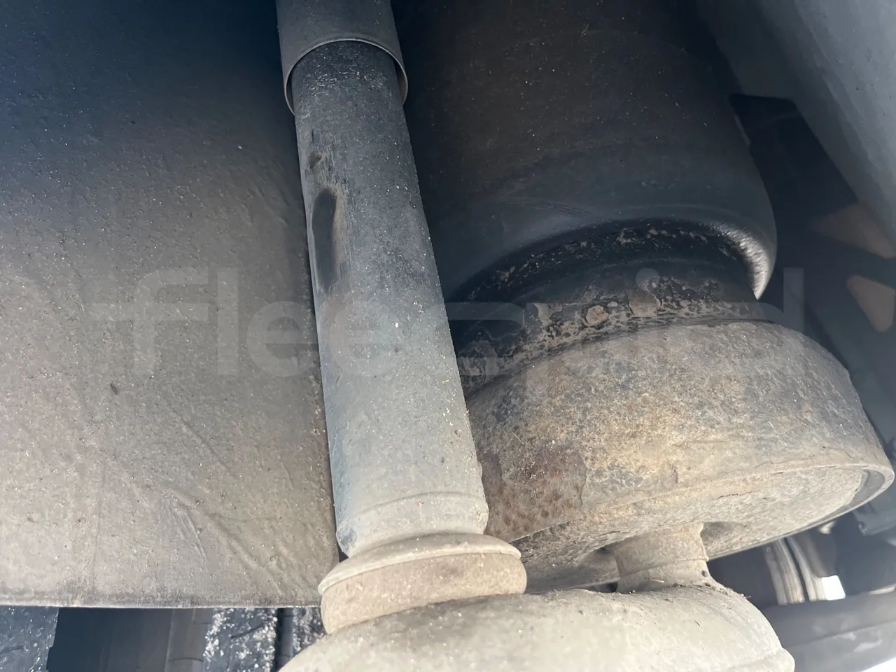 Man Lion's Coach AG R07 - EUR3 - 301kW - 12m -  D2866 LOH34 - axel 2 air springs 1 left