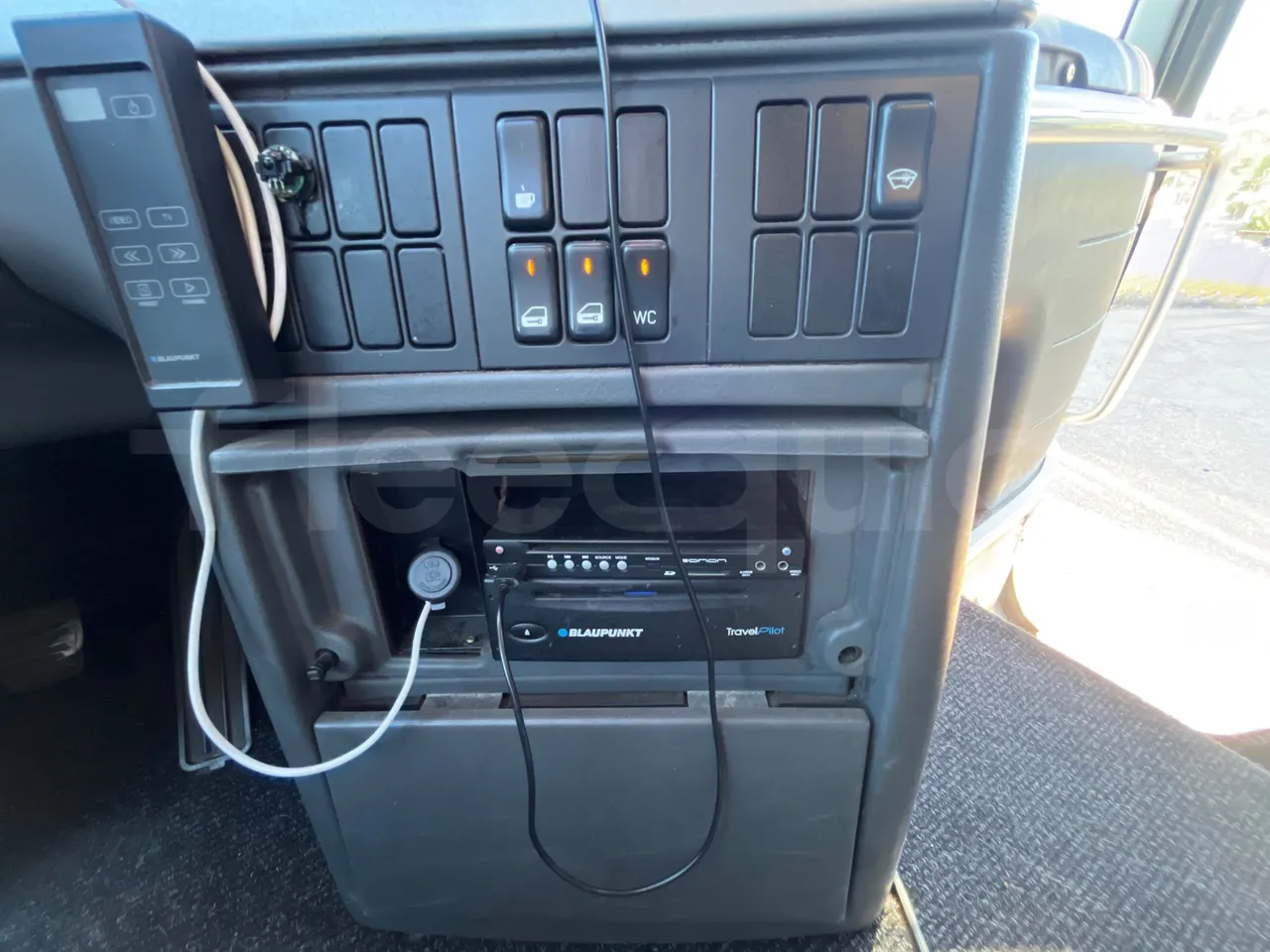 Man Lion's Coach AG R07 - EUR3 - 301kW - 12m -  D2866 LOH34 - onboard devices 1