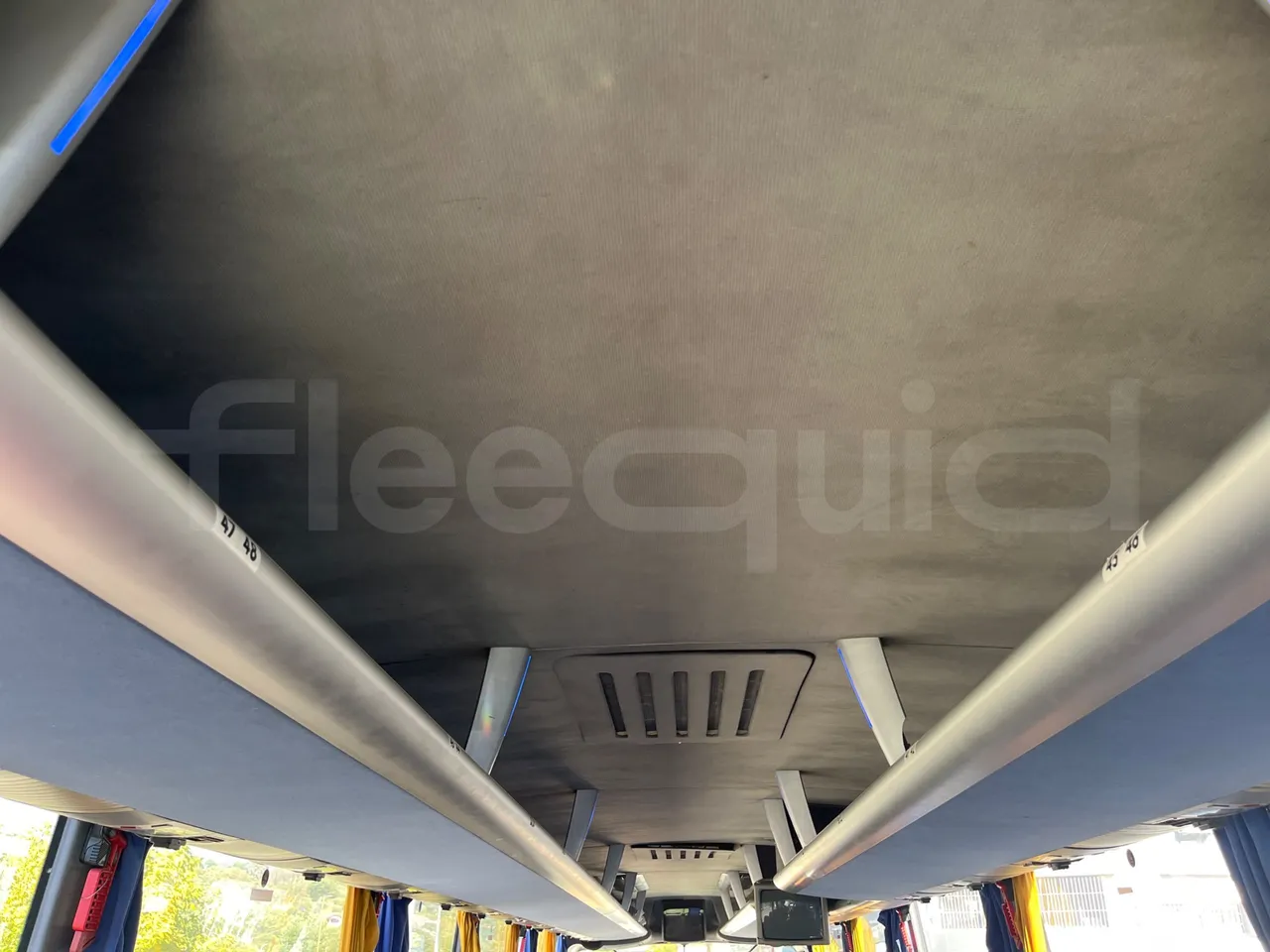 Man Lion's Coach AG R07 - EUR3 - 301kW - 12m -  D2866 LOH34 - overhead compartments photo