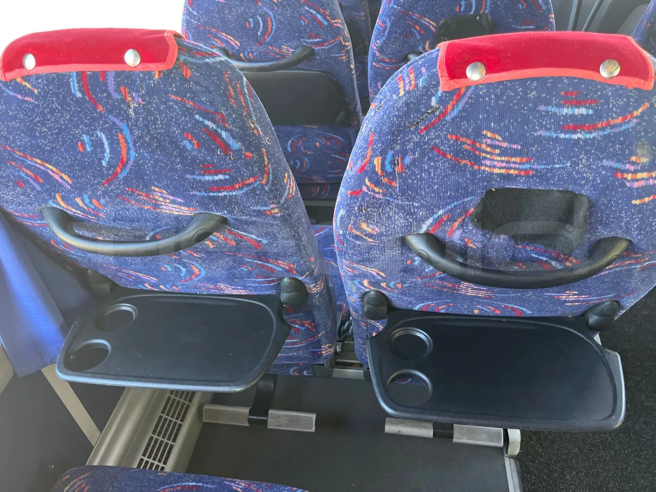Man Lion's Coach AG R07 - EUR3 - 301kW - 12m -  D2866 LOH34 - table detail photo