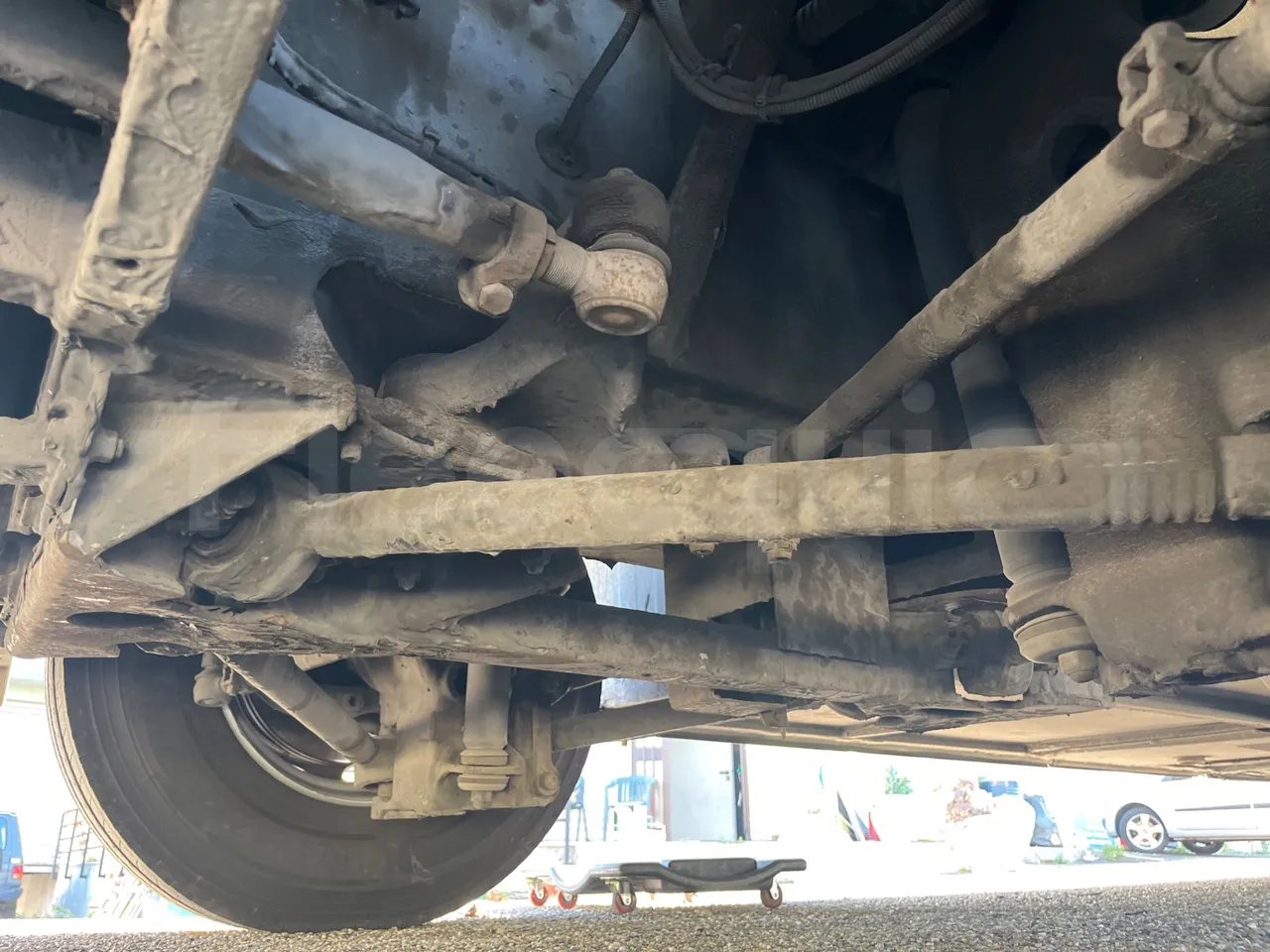 Man Lion's Coach AG R07 - EUR3 - 301kW - 12m -  D2866 LOH34 - front axle left side