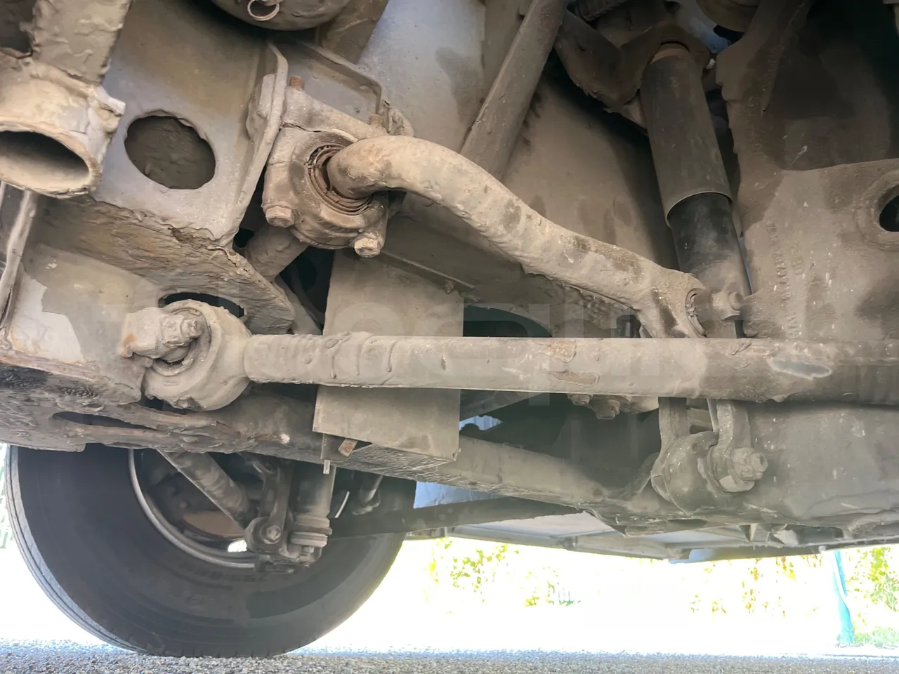 Man Lion's Coach AG R07 - EUR3 - 301kW - 12m -  D2866 LOH34 - front axle right side