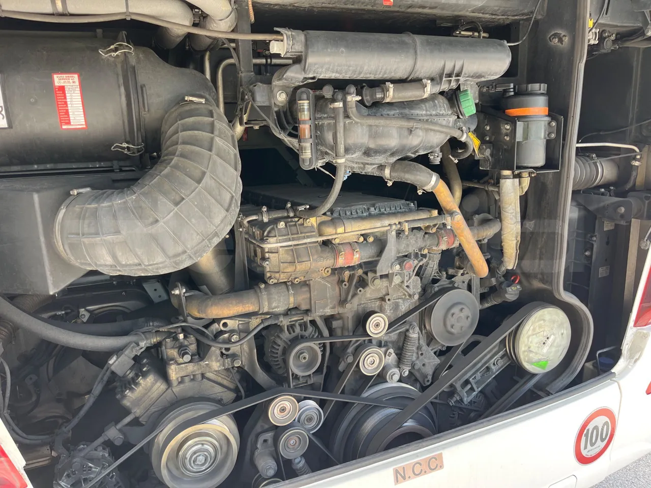 Setra S517 - engine plate photo