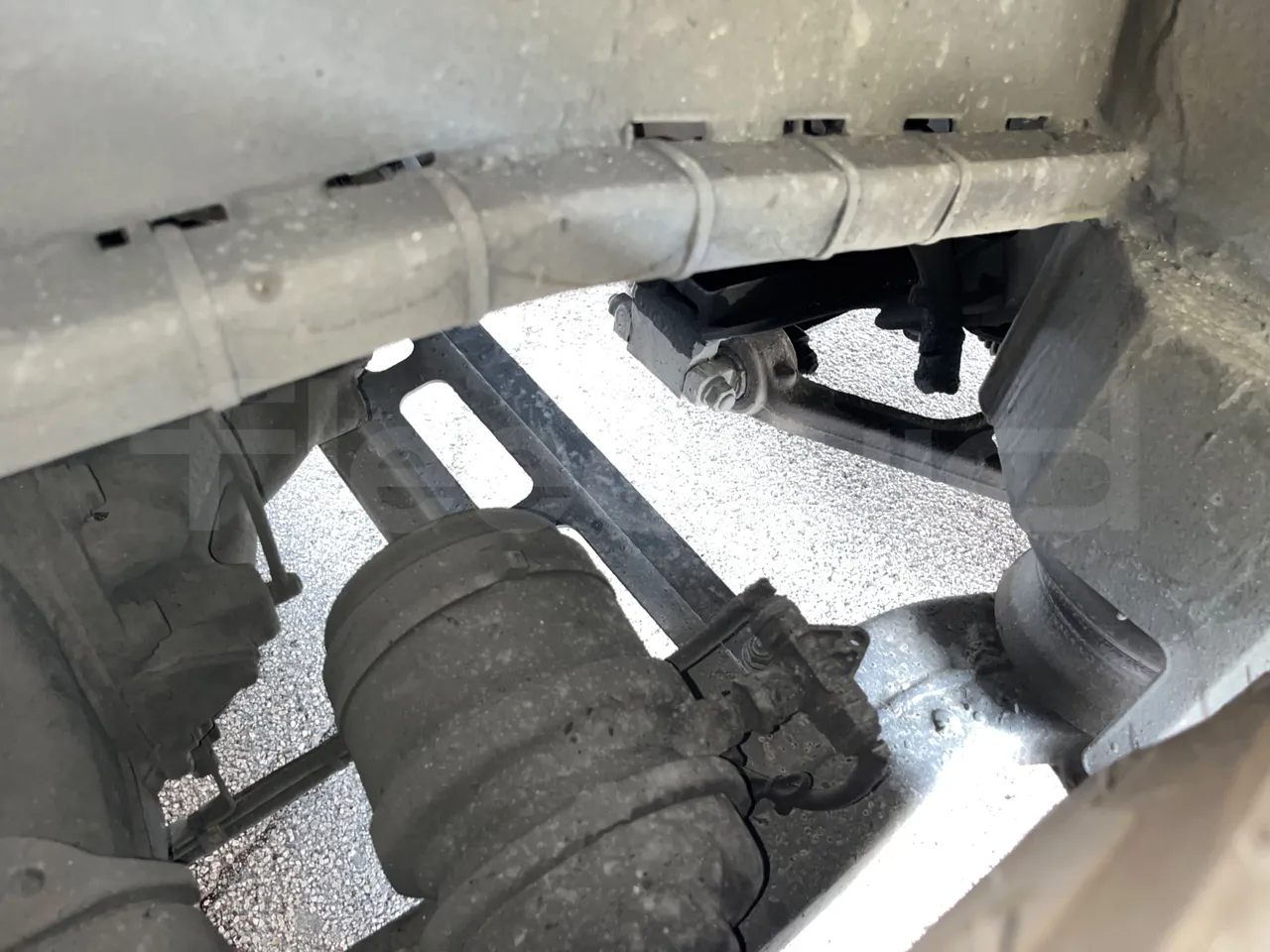 Setra S517 - axle 2 caliper brakes right