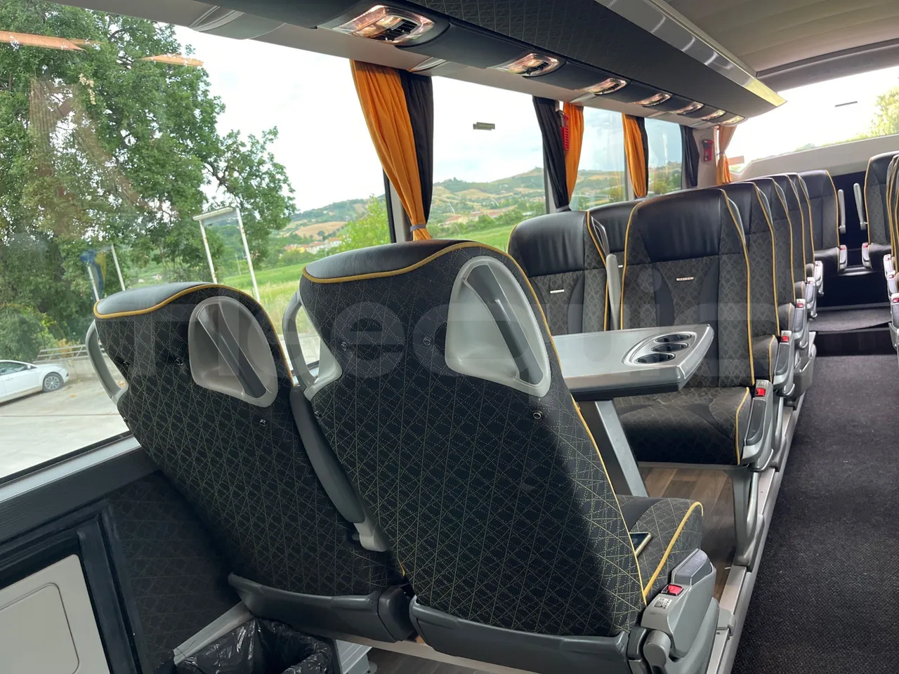 Setra S517 - folding seat photo