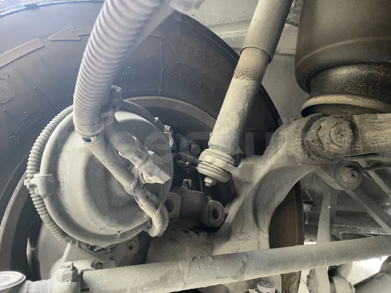 Setra S517 - front brake calipers right