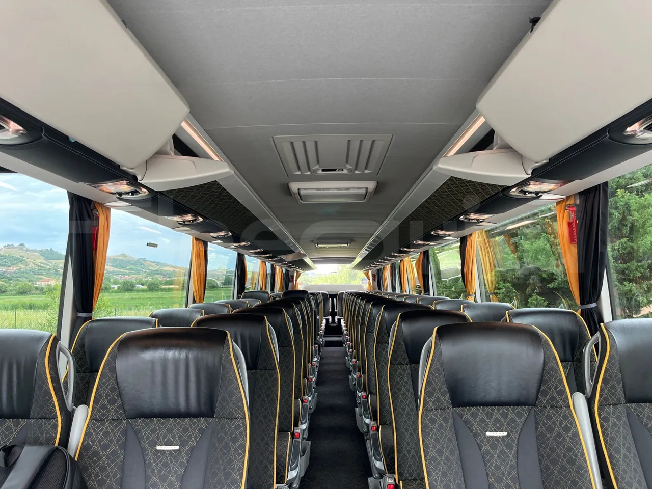 Setra S517 - handrails photo