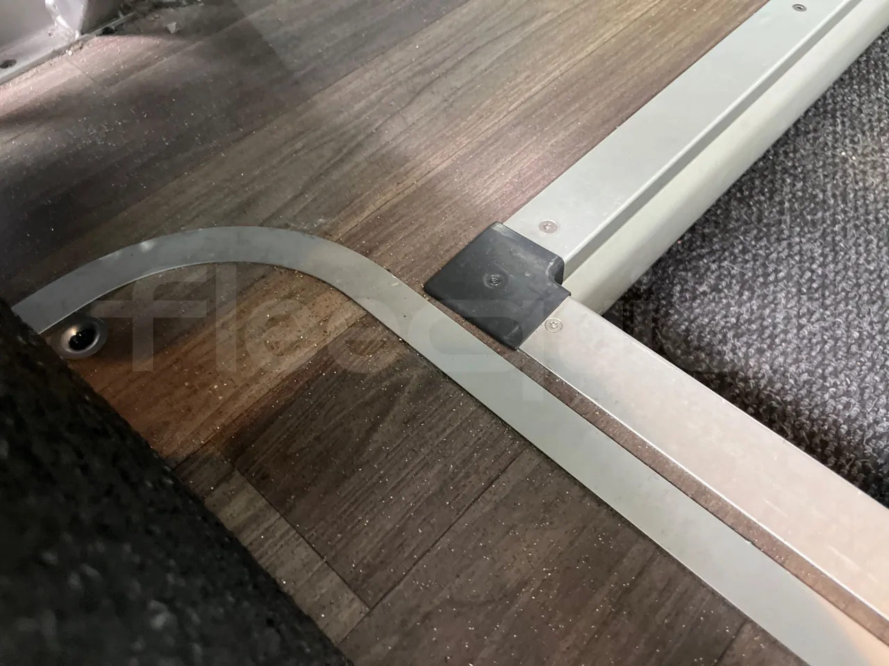Setra S517 - floor hatches photo