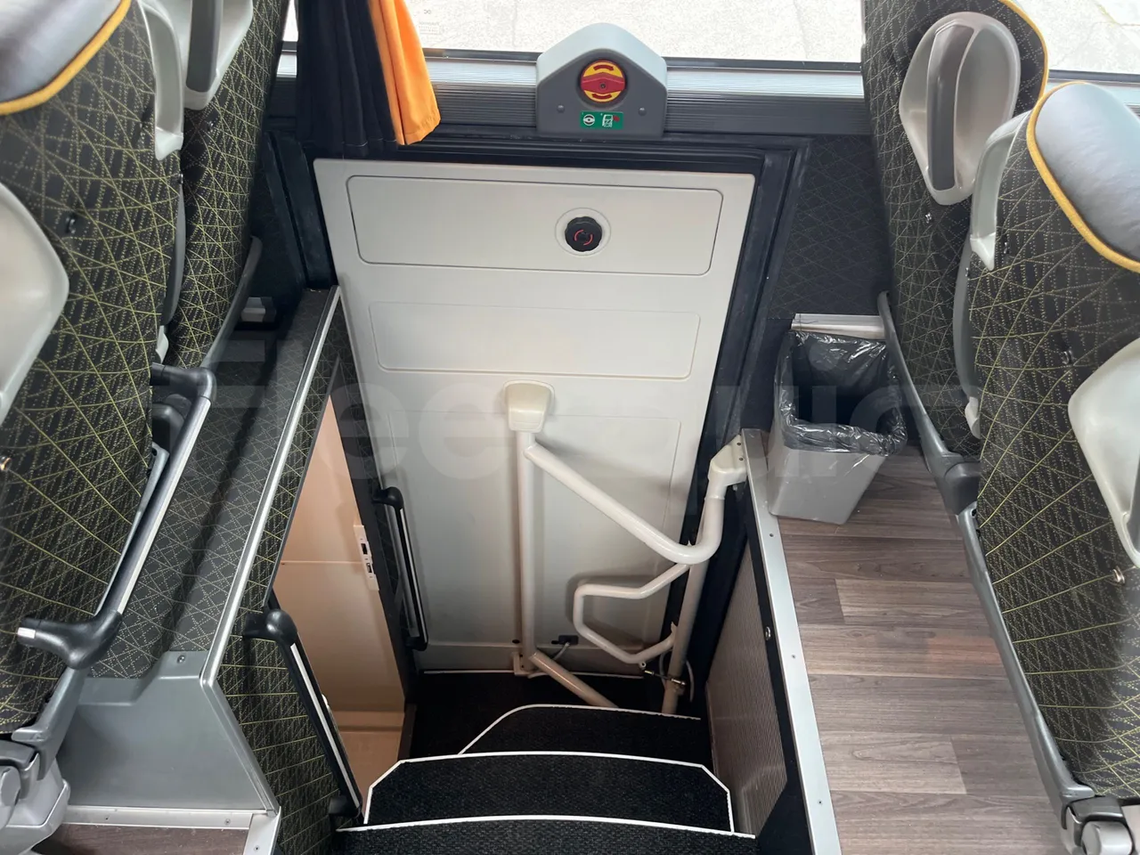 Setra S517 - turntable internal (18m)