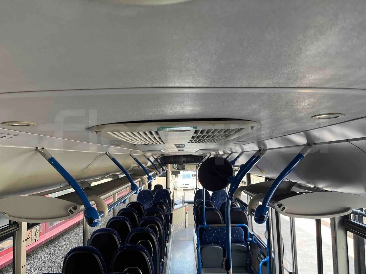 Man A20 - overhead compartments photo