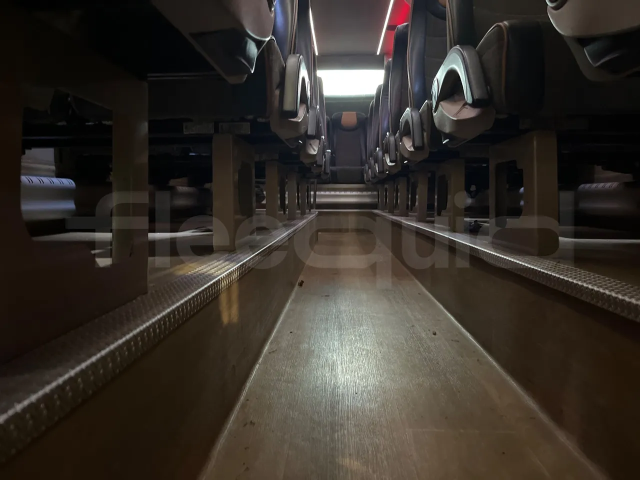 Iveco Daily DYPARRO - EUR6 - 312kW - 8.620m - seat brackets photo