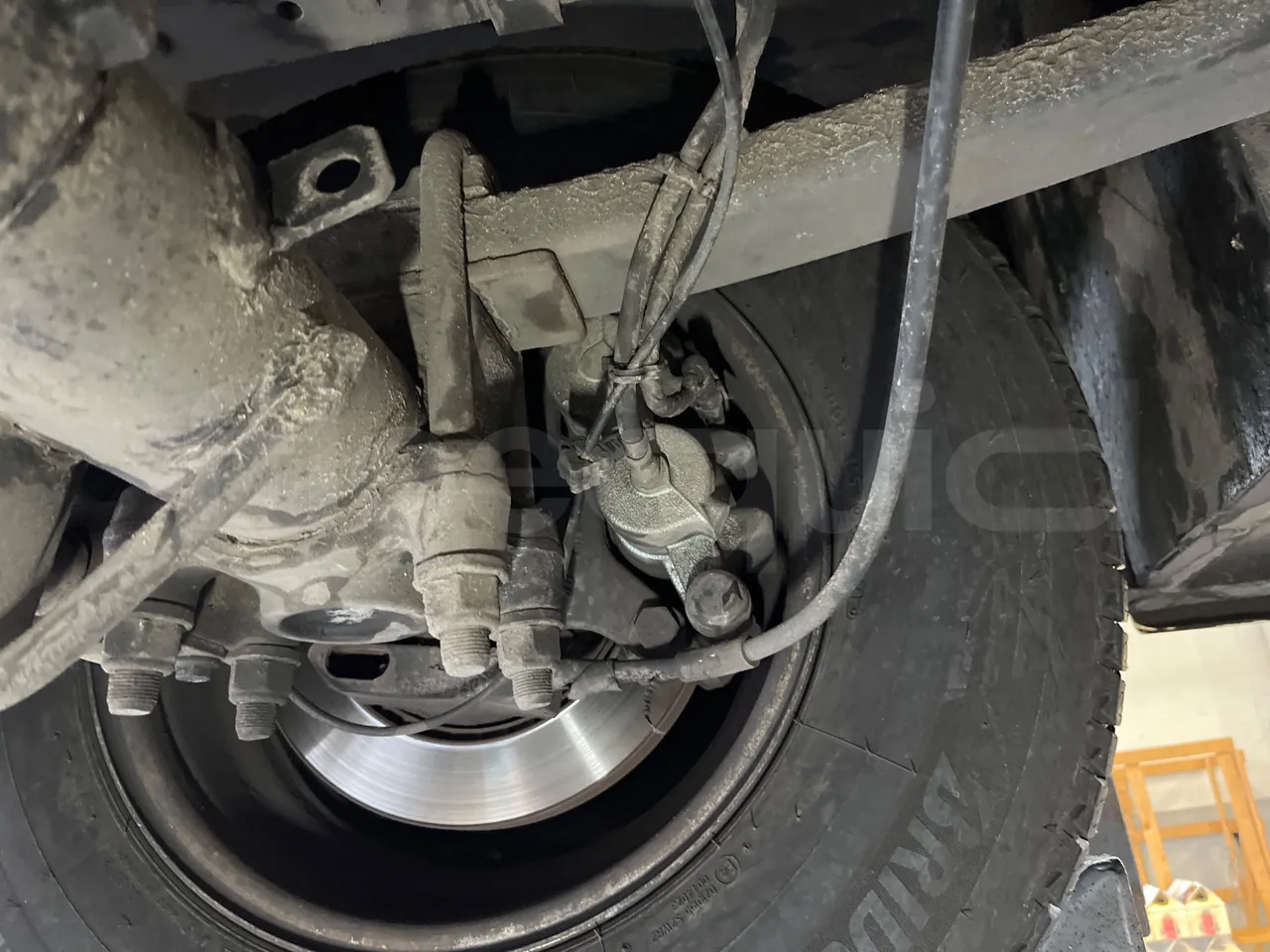 Iveco Daily DYPARRO - EUR6 - 312kW - 8.620m - axle 2 caliper brakes left