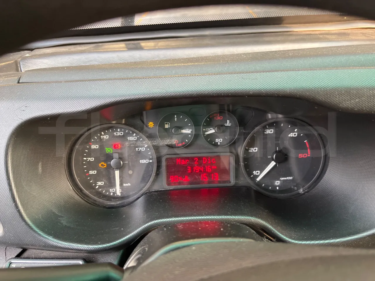 Iveco Daily DYPARRO - EUR6 - 312kW - 8.620m - dashboard lights on