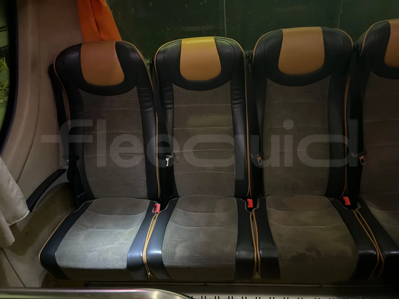 Iveco Daily DYPARRO - EUR6 - 312kW - 8.620m - single seat detail