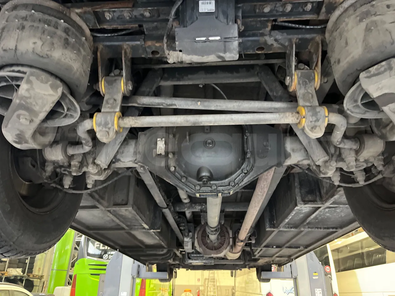 Iveco Daily DYPARRO - EUR6 - 312kW - 8.620m - differential photo