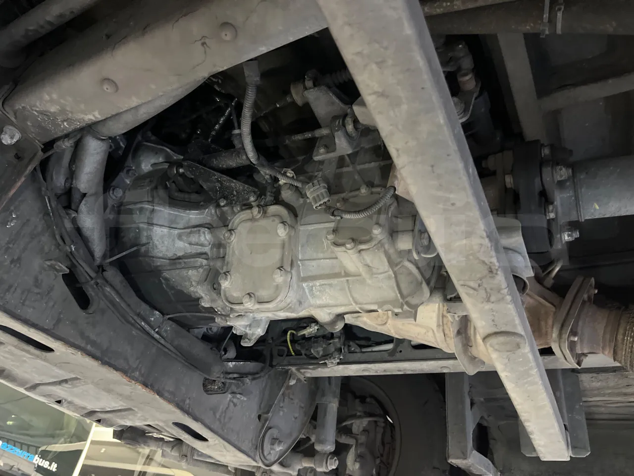 Iveco Daily DYPARRO - EUR6 - 312kW - 8.620m - gearbox photo