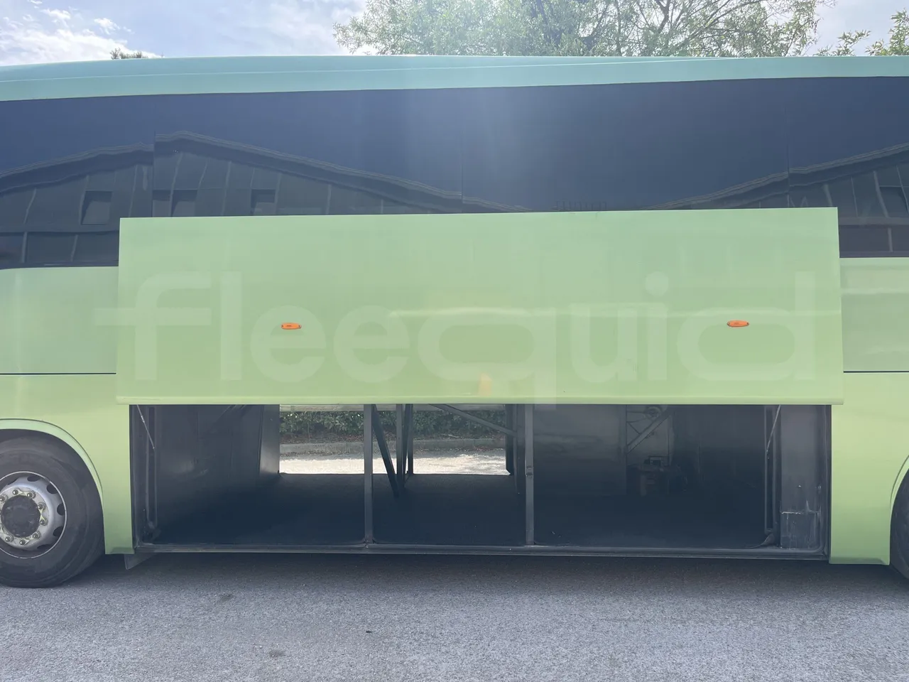 Iveco Domino - luggage rack photo