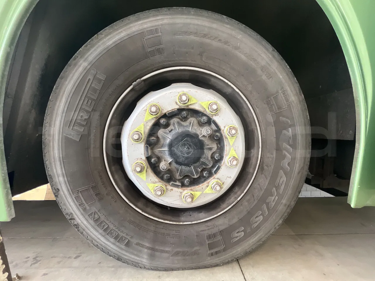 Iveco Domino - rear left tire photo