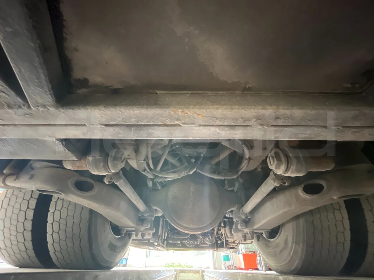 Iveco Domino - axle 3 right side