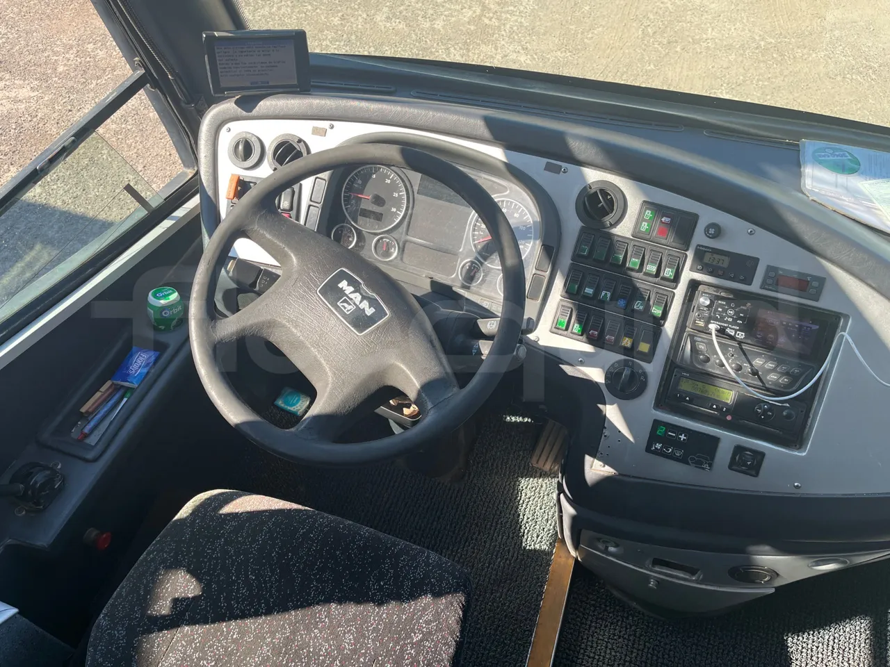 Man Ratio 18440/R33 - Euro 4 - 324 kW - 12,10 mt - buttons panels on