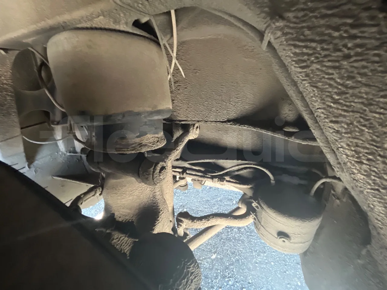 Man Ratio 18440/R33 - Euro 4 - 324 kW - 12,10 mt - front brake calipers left