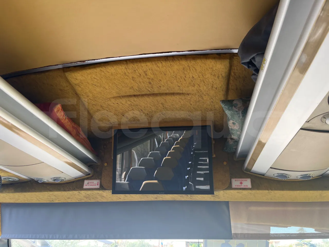 Man Ratio 18440/R33 - Euro 4 - 324 kW - 12,10 mt - monitor detail photo