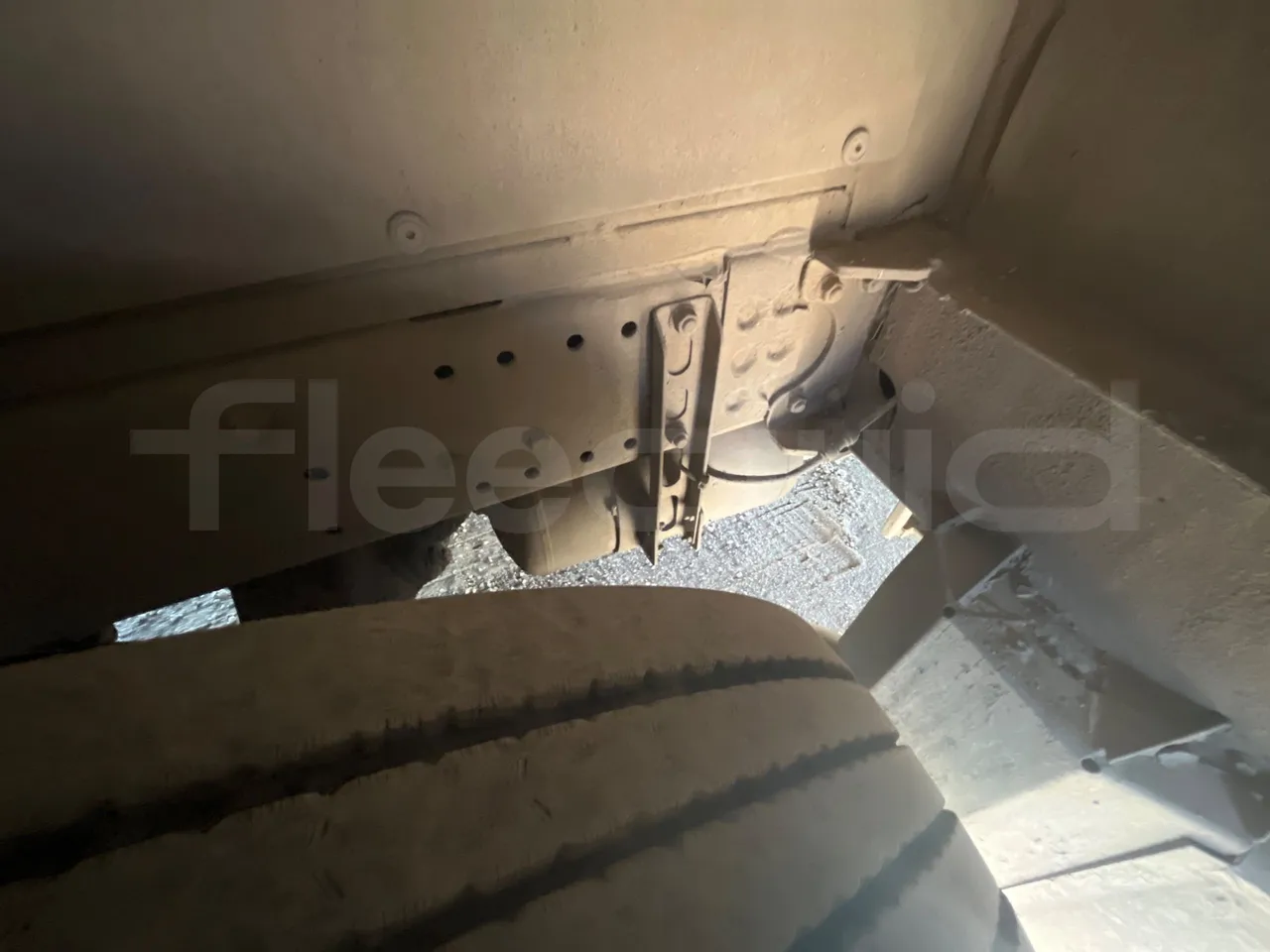 Man Ratio 18440/R33 - Euro 4 - 324 kW - 12,10 mt - axle 2 shock absorbers 2 left