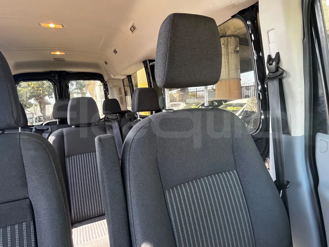 Ford Transit FAD - Euro6B - 125kW - 5.981mt - driver microphone accessories photo