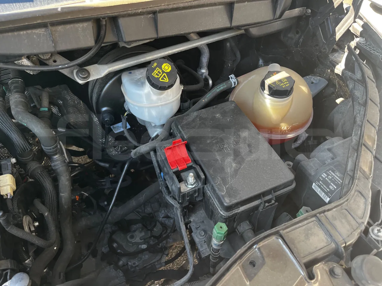 Ford Transit FAD - Euro6B - 125kW - 5.981mt - air conditioning compressor