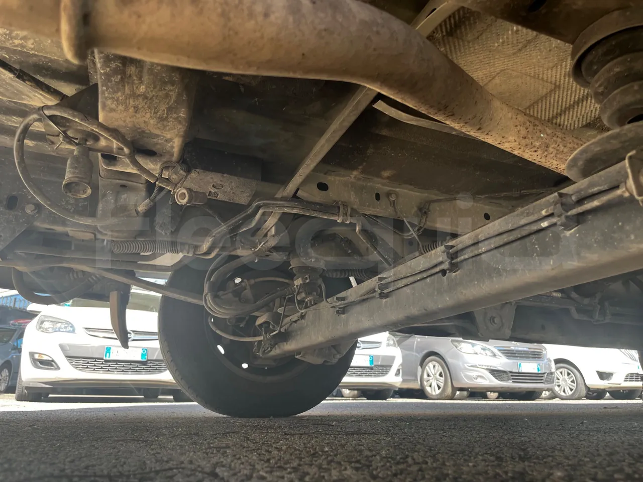 Ford Transit FAD - Euro6B - 125kW - 5.981mt - axle 2 discs left