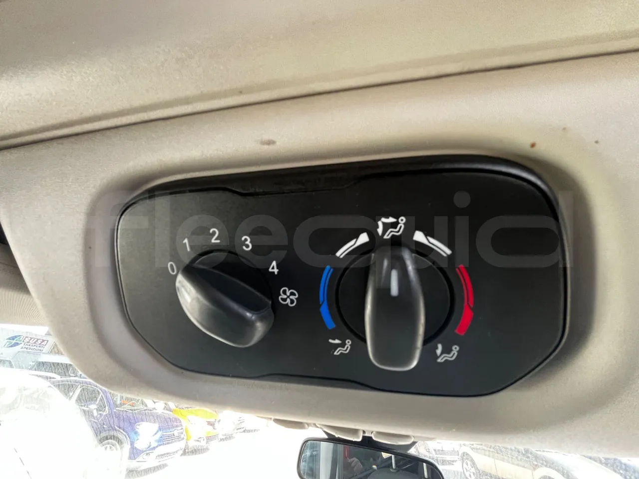 Ford Transit FAD - Euro6B - 125kW - 5.981mt - roof hatch 2